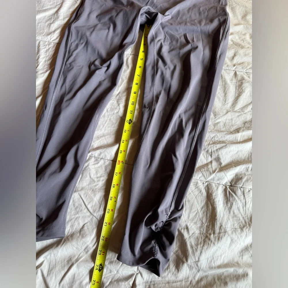 Lululemon Awakening Tights, Ruched, Cropped,‎ Magnum Gray Mauve, Size 12